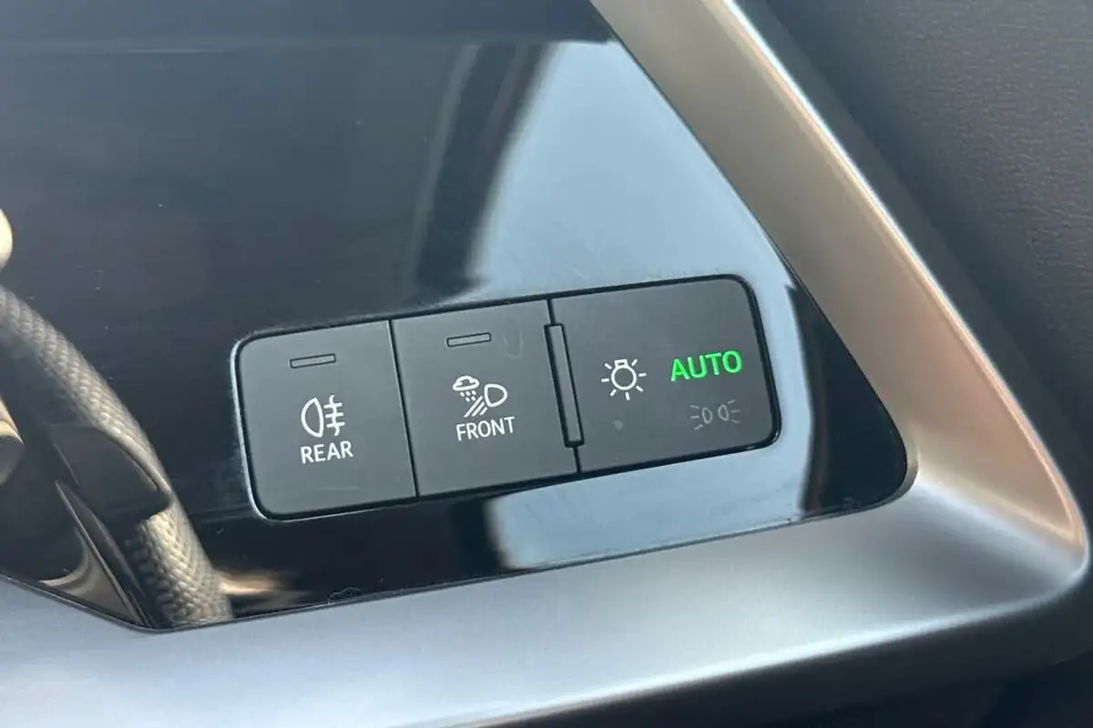 2022-audi-a3-10-30-tfsi-s-line-sportback-5d-big-29