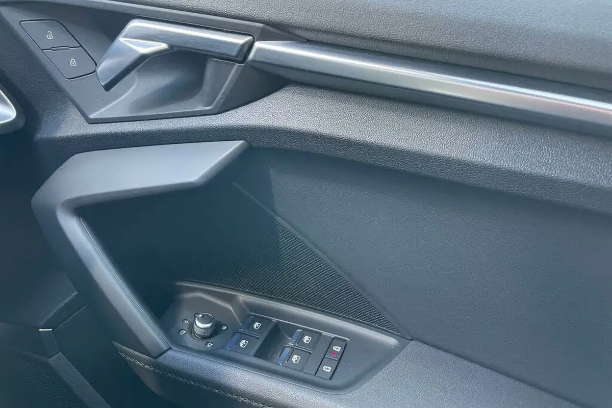 2022-audi-a3-10-30-tfsi-s-line-sportback-5d-big-43