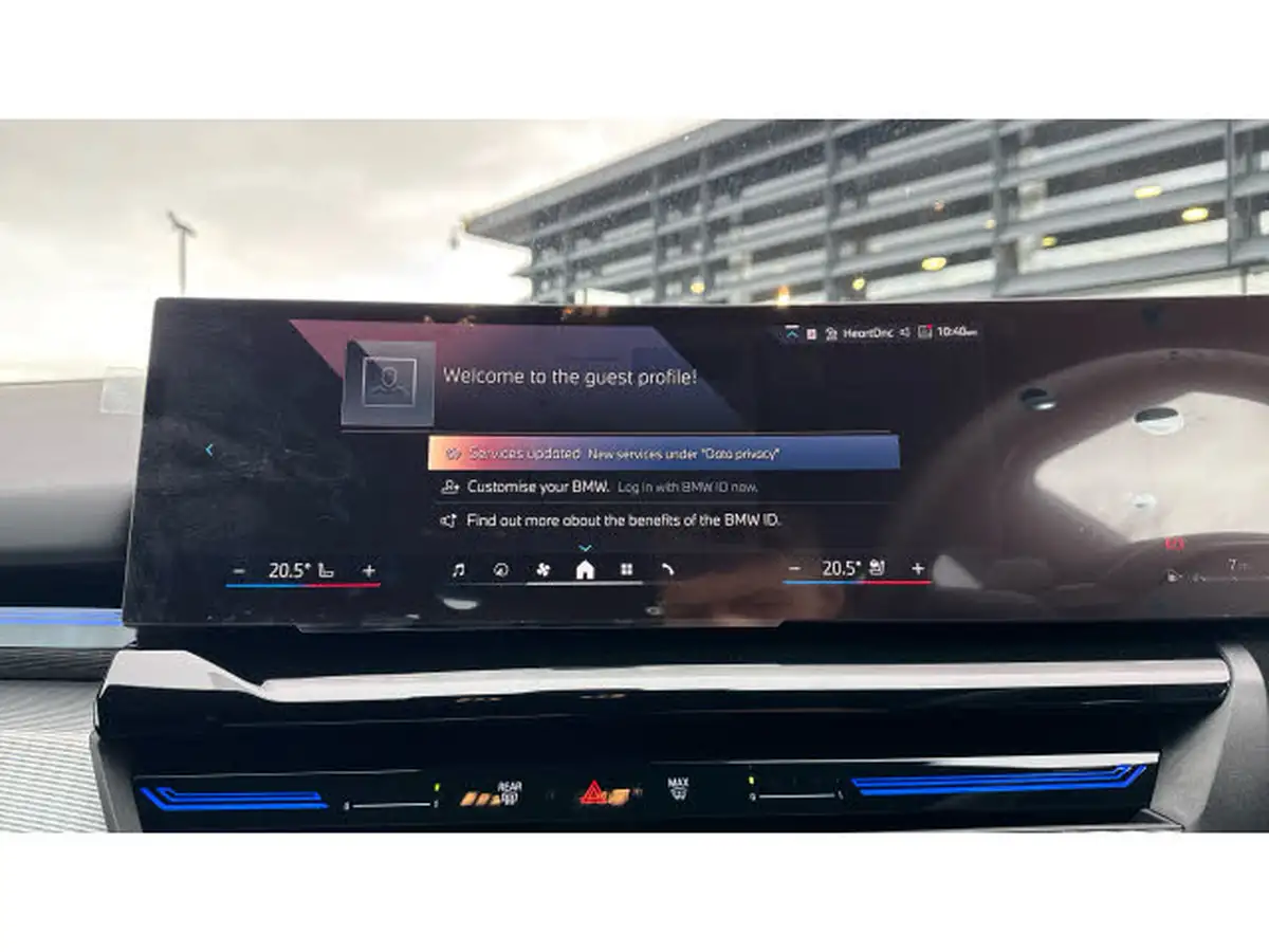 2025-bmw-5-series-20-520i-m-sport-mht-saloon-4d-big-7
