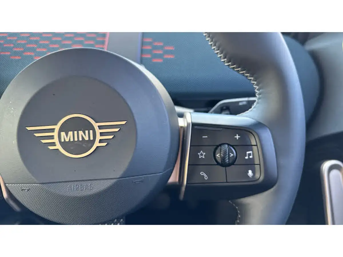 2024-mini-mini-aceman-e-cooper-se-exclusive-level-3-big-17
