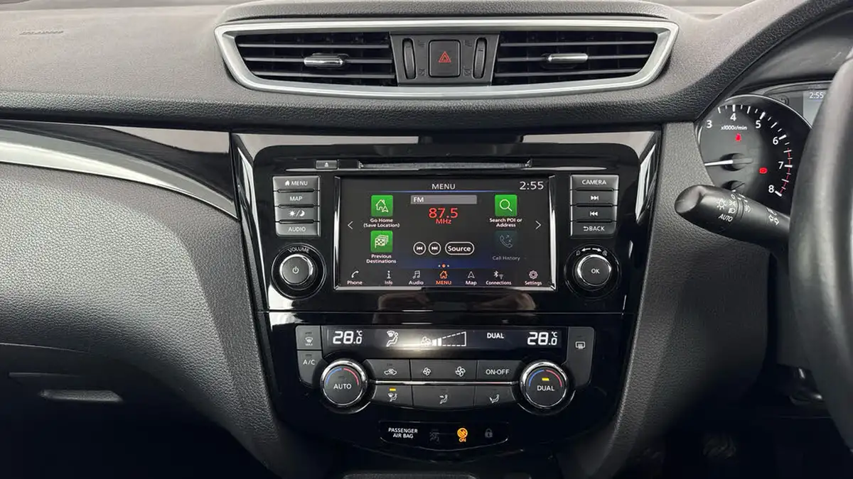 2019-nissan-qashqai-13-dig-t-acenta-premium-140ps-big-11