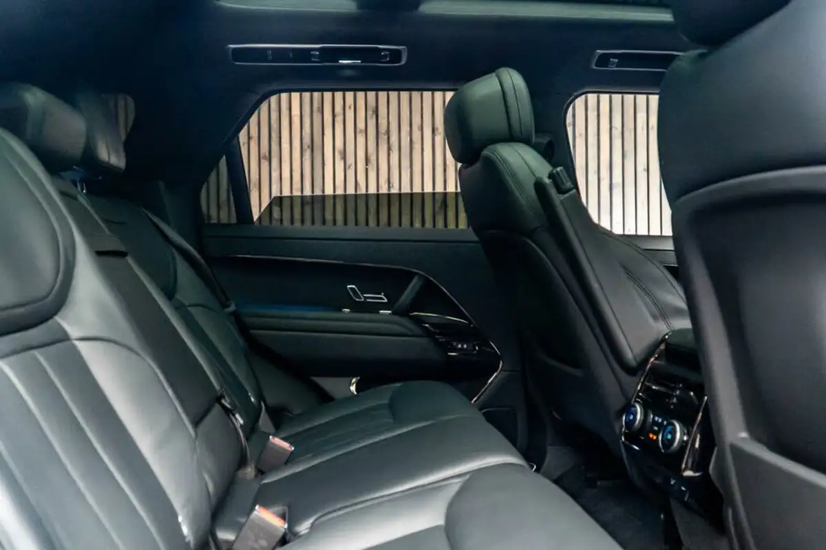 2022-land-rover-range-rover-sport-30-d350-autobiography-big-40