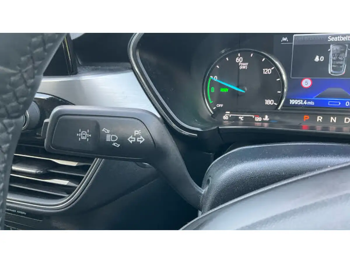 2020-ford-kuga-25t-titanium-big-34