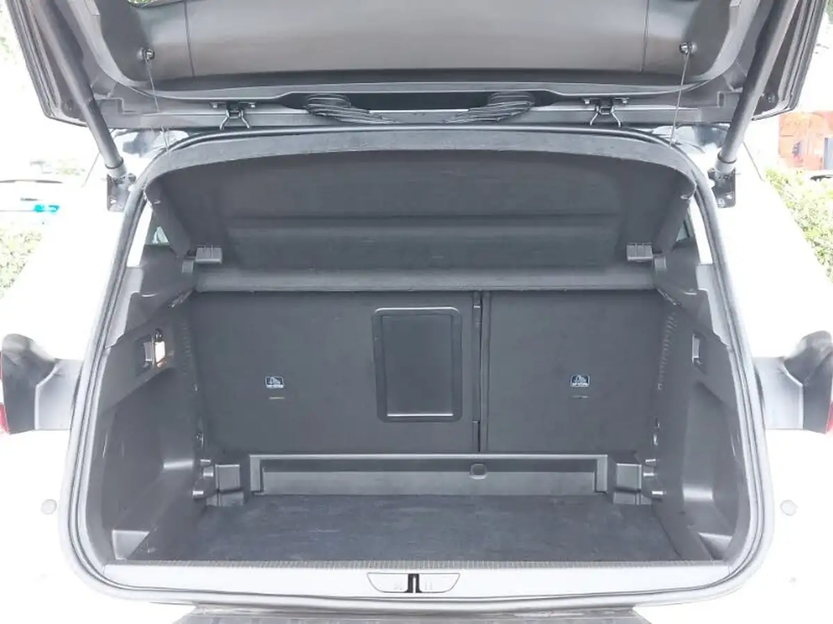 2021-vauxhall-grandland-x-12-griffin-big-7