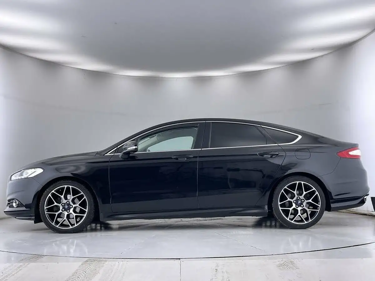 2016-ford-mondeo-20tdci-titanium-210ps-hatchback-powershift-big-15
