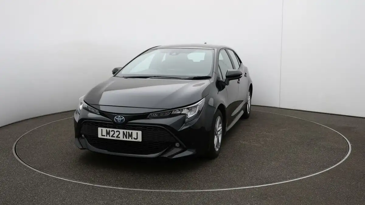 2022-toyota-corolla-18-vvt-i-icon-120bhp-trk-hatchback-5d-big-28