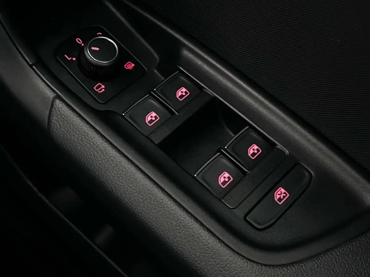 2020-audi-a1-15-35-tfsi-s-line-tronic-big-29