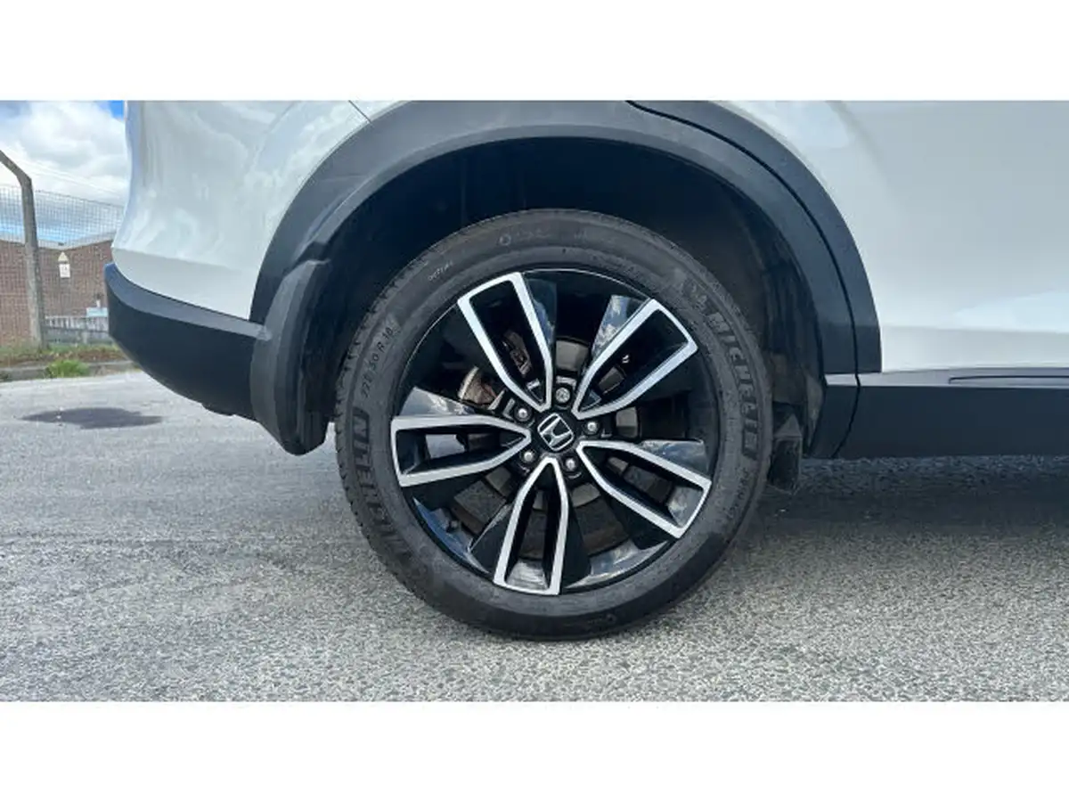 2022-honda-hr-v-15-i-mmd-elegance-big-8