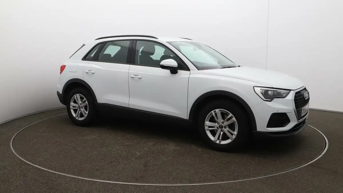 2022-audi-q3-20-35-tdi-technik-big-37