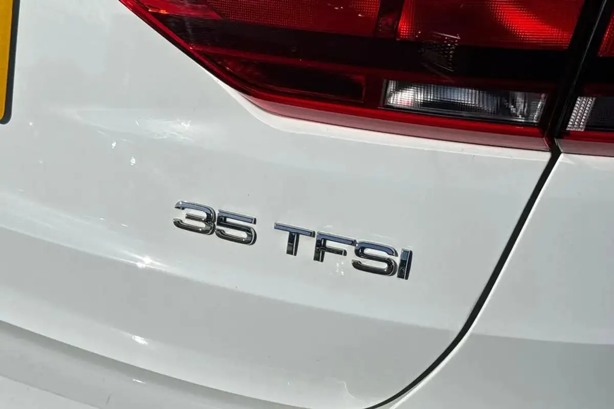 2022-audi-q3-15-35-tfsi-technik-cod-s-tronic-big-59