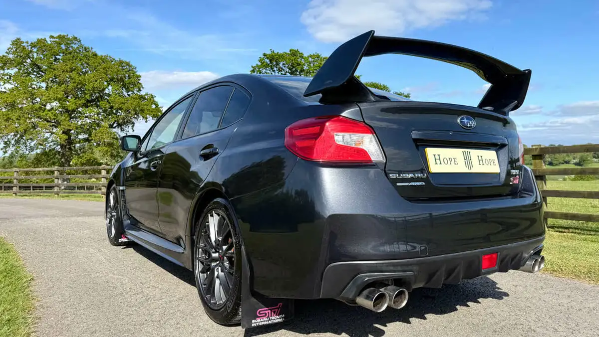 2016-subaru-wrx-25-sti-type-uk-big-23