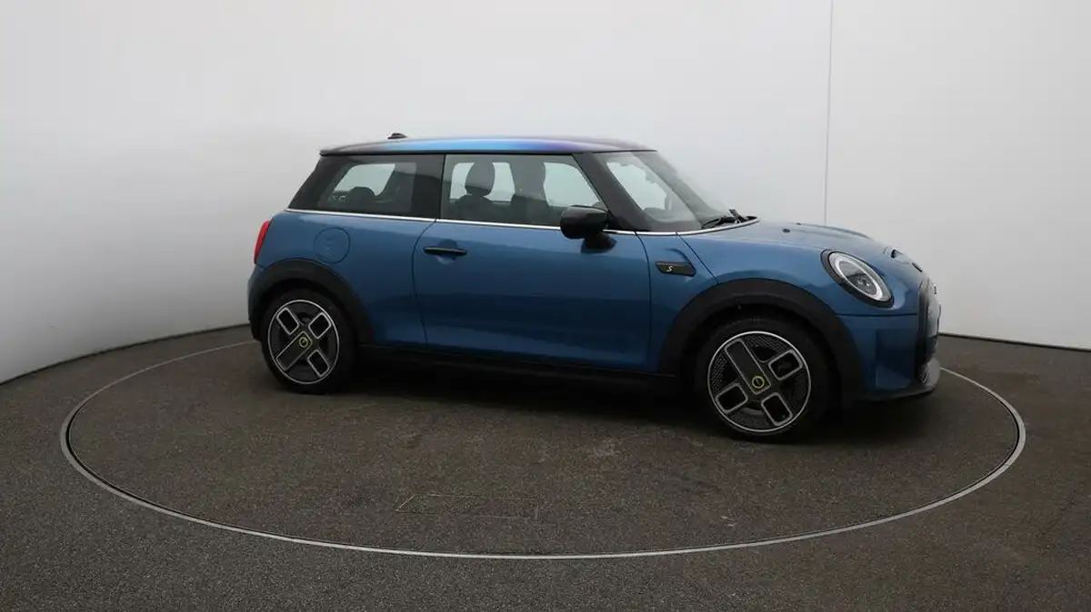 2022-mini-cooper-e-cooper-s-collection-edition-big-45