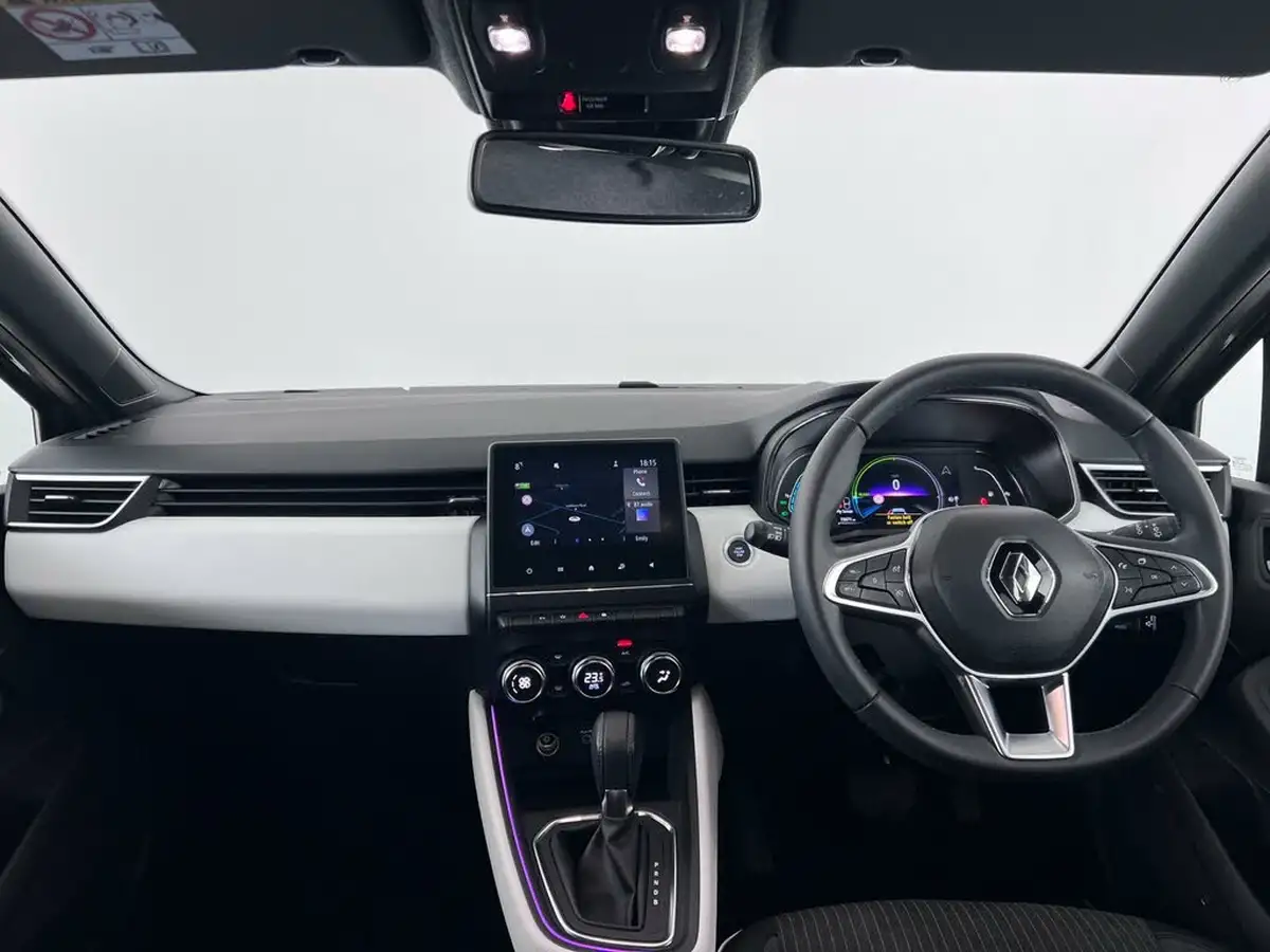 2023-renault-clio-16-techno-big-16