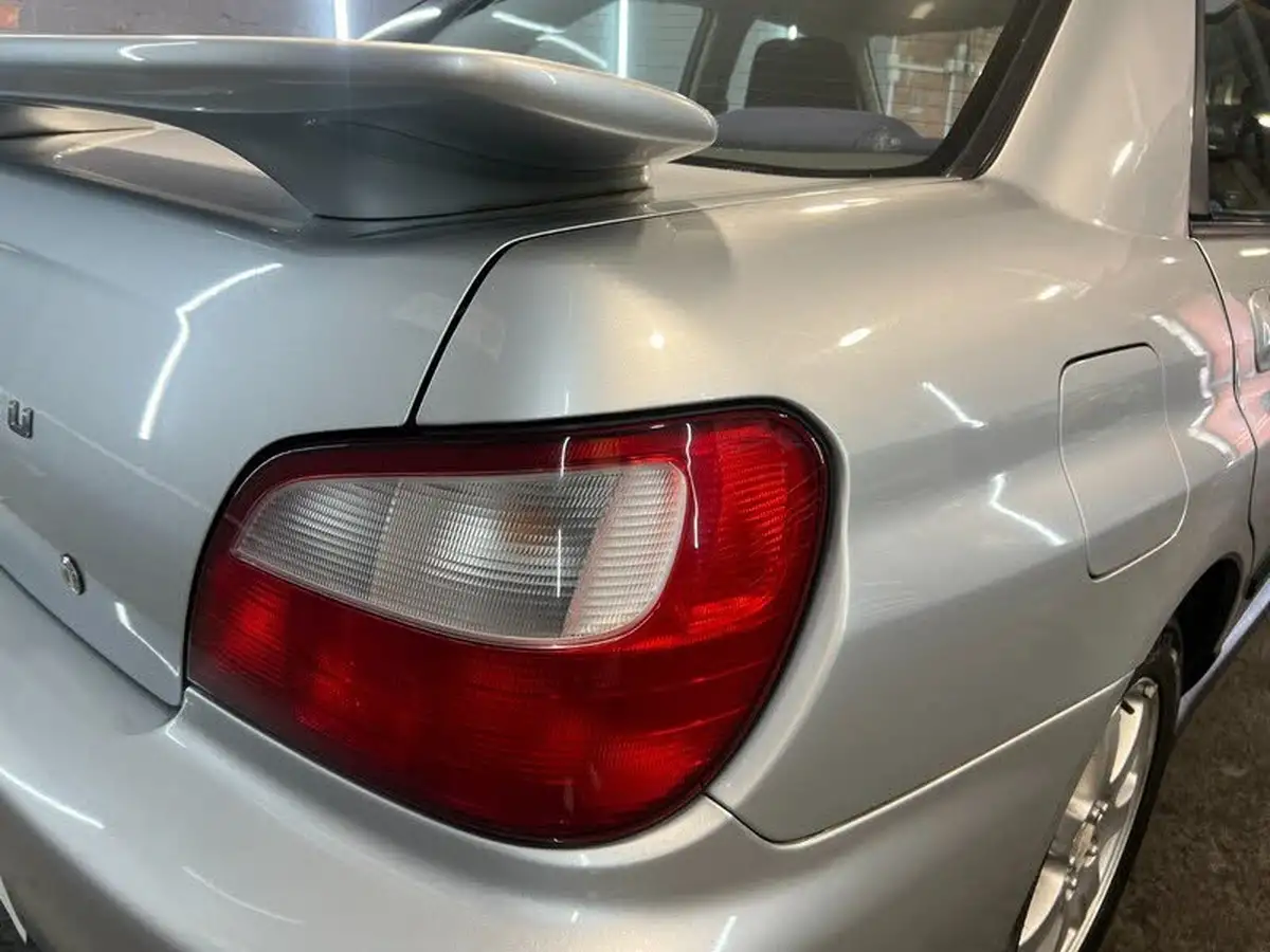 2002-subaru-impreza-20-gx-saloon-4d-auto-big-13