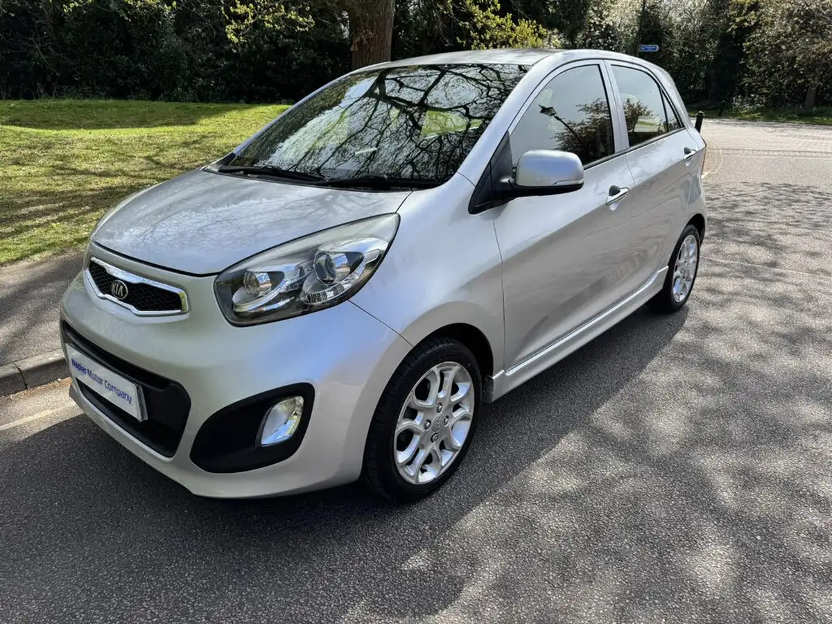 2014-kia-picanto-125-picanto-3-big-2