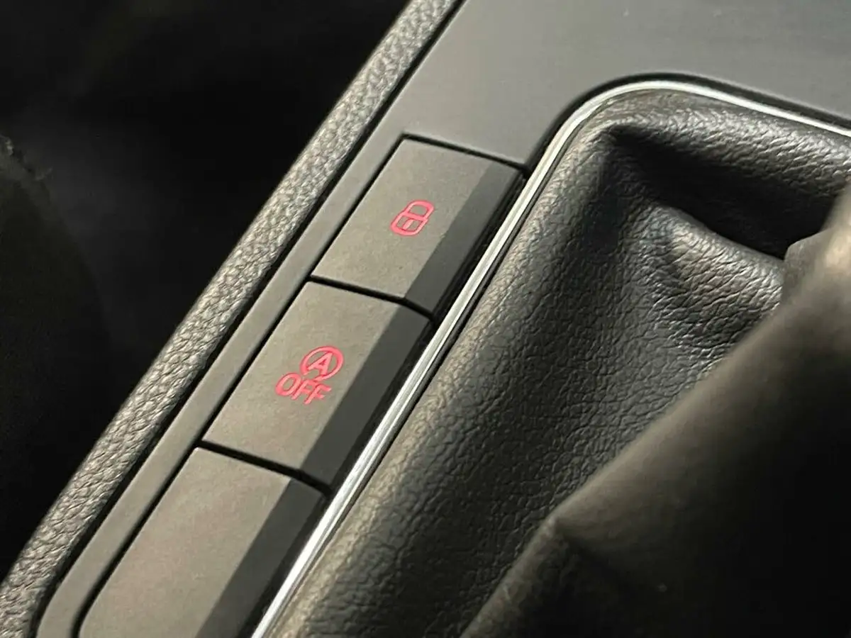 2018-seat-ibiza-10-se-technology-ss-big-16