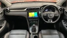 2023-mg-zs-suv-10t-gdi-exclusive-small-10