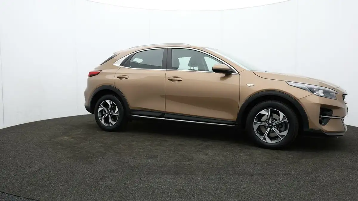 2022-kia-xceed-10-t-gdi-2-big-35