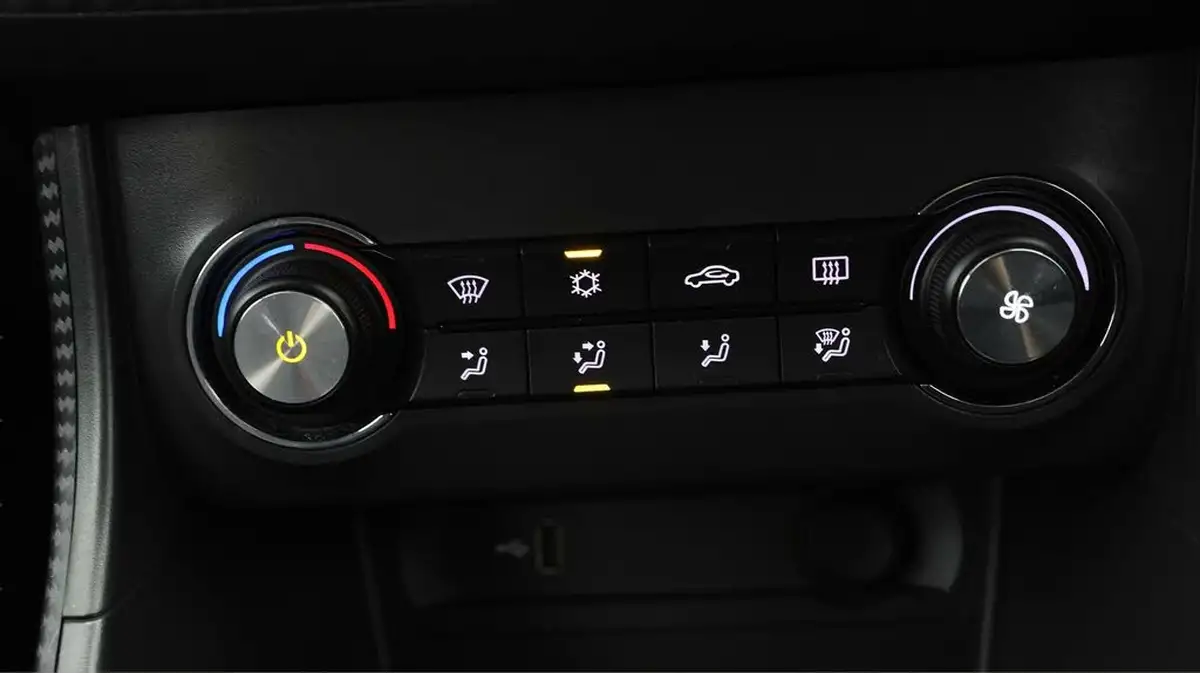 2020-mg-zs-suv-15-vti-tech-excite-106ps-big-11
