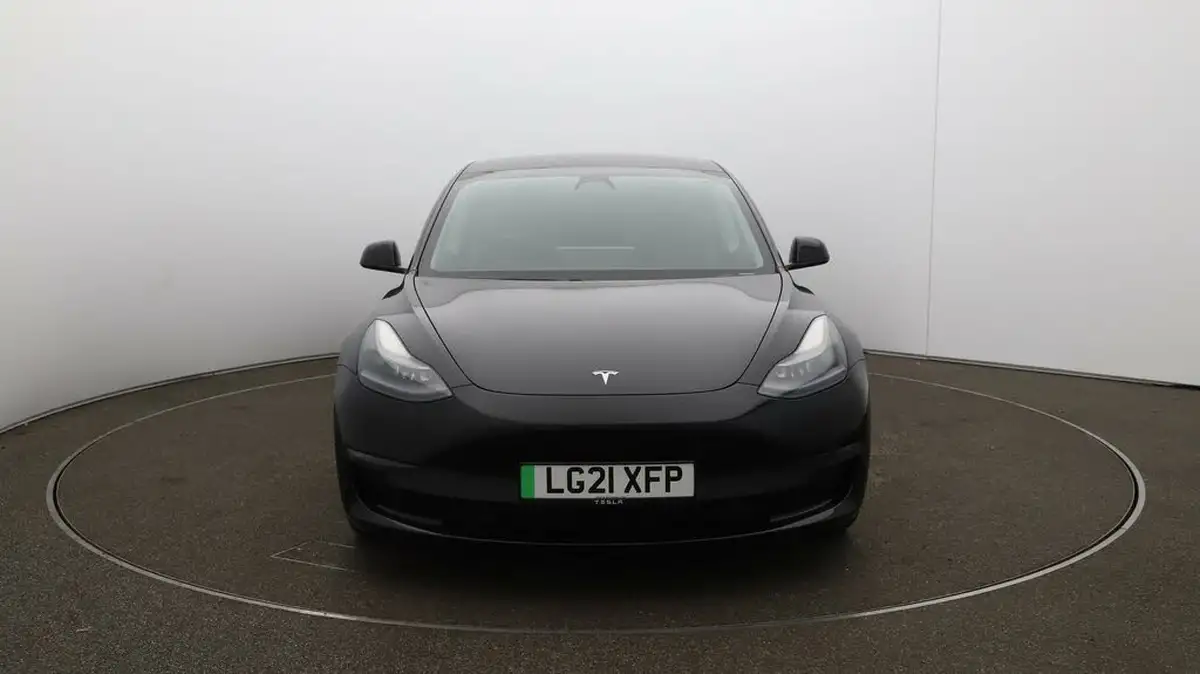 2021-tesla-model-3-e-long-range-4x4-big-32