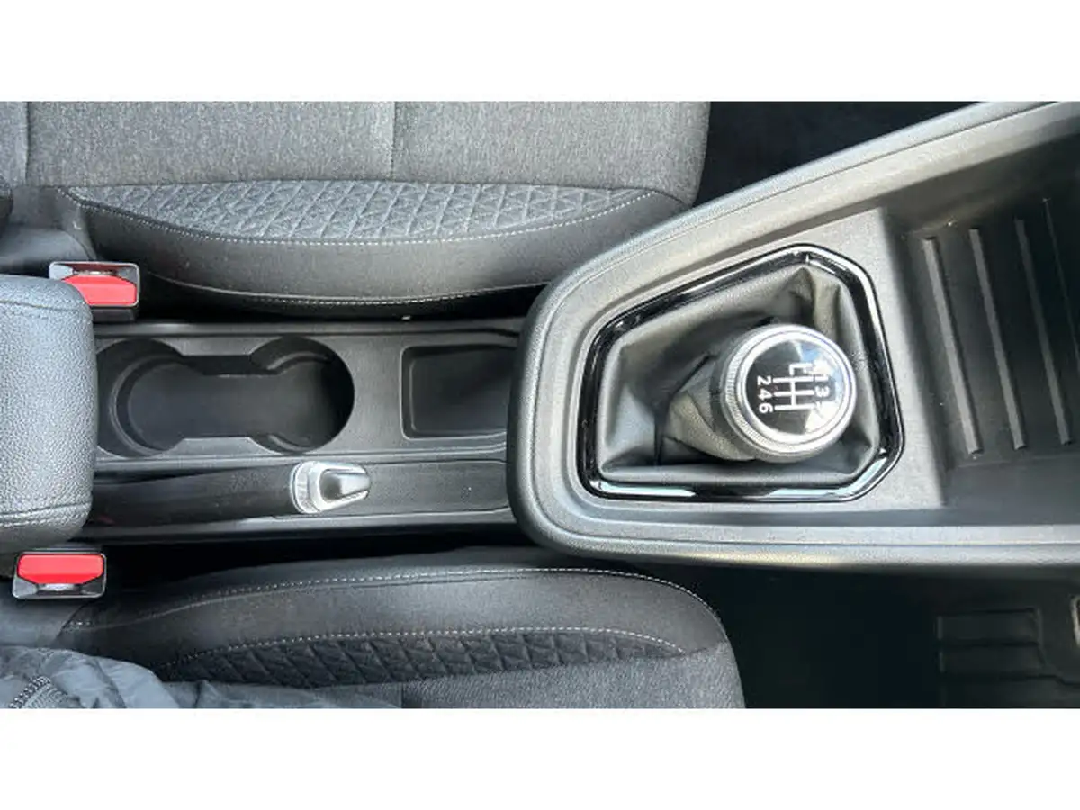 2021-renault-clio-10-tce-iconic-edition-big-33