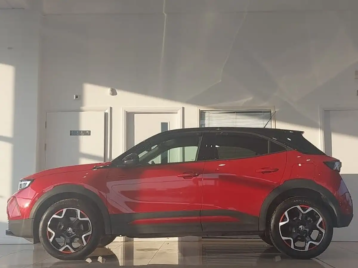 2023-vauxhall-mokka-12-gs-136ps-big-3