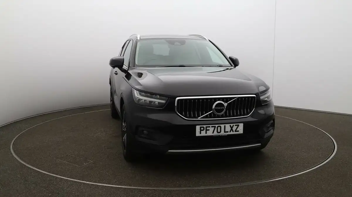 2021-volvo-xc40-20-b4-inscription-pro-197bhp-geartronic-big-32