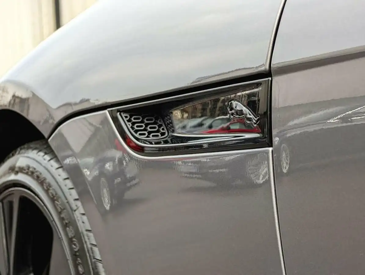 2022-jaguar-f-type-50-v8-p450-r-dynamic-awd-coupe-big-13