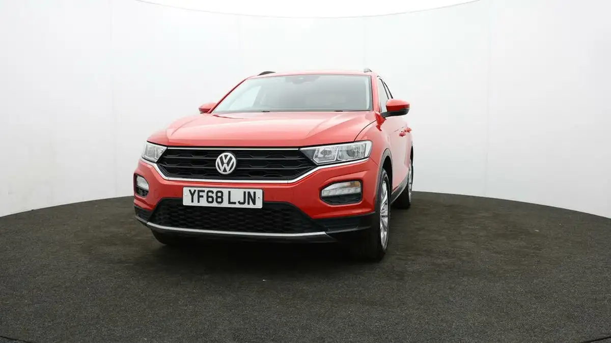 2018-volkswagen-t-roc-10-tsi-se-big-48