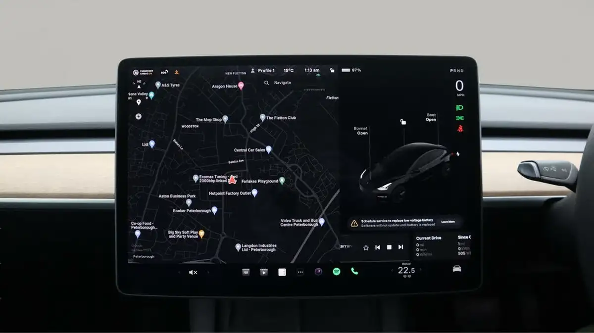 2021-tesla-model-3-e-long-range-4x4-big-11