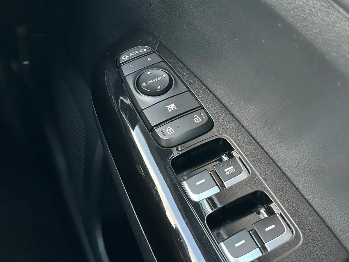 2019-kia-sportage-16-t-gdi-2-big-13
