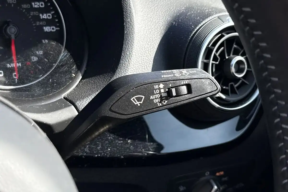 2020-audi-q2-15-35-tfsi-black-edition-1495cc-big-29
