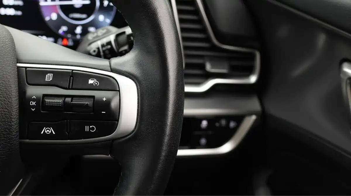 2022-kia-sportage-16-t-gdi-launch-edition-big-21