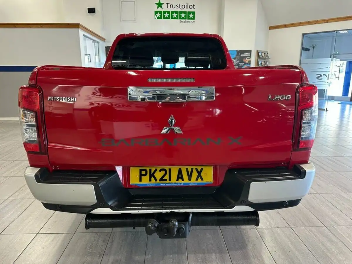 2021-mitsubishi-l200-22di-d-barbarian-x-big-5
