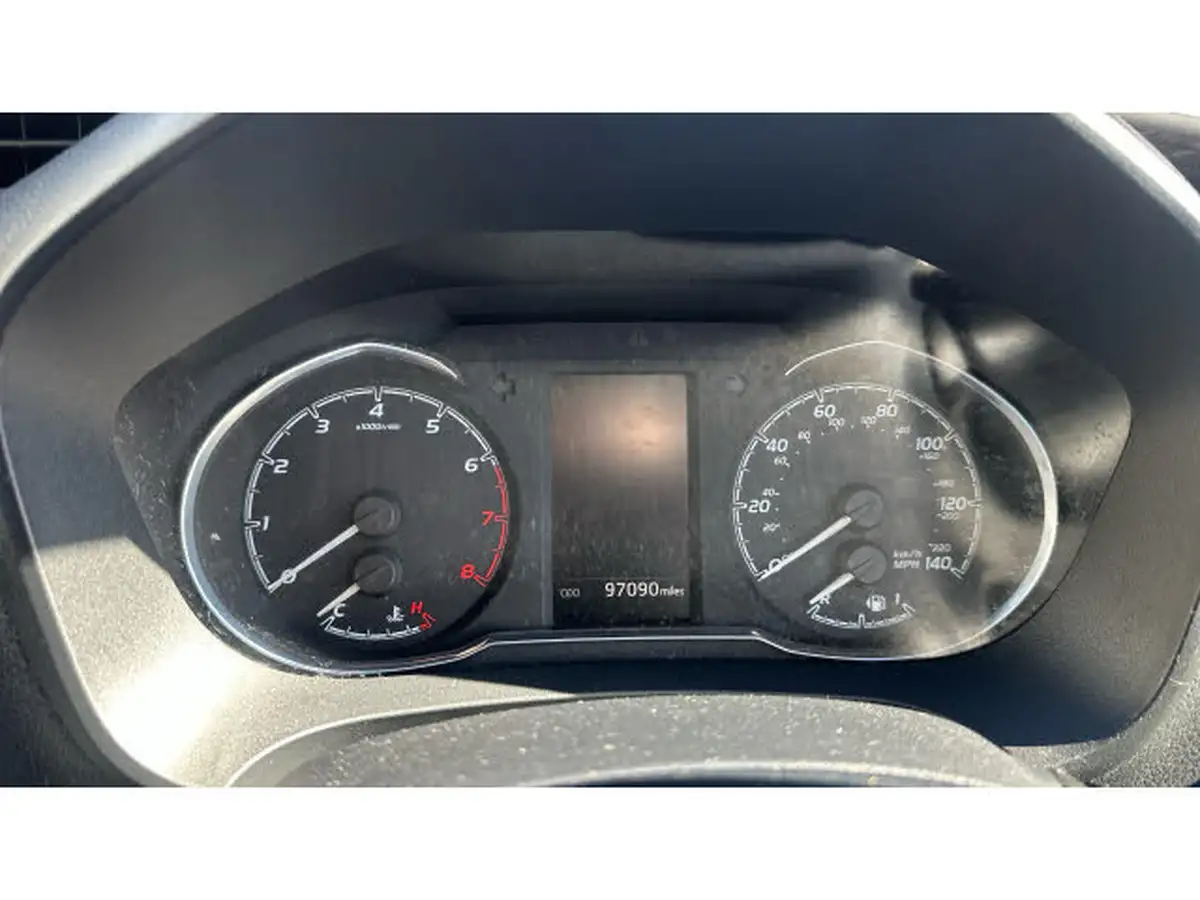 2020-toyota-yaris-15-vvt-i-y20-111bhp-1496cc-big-17
