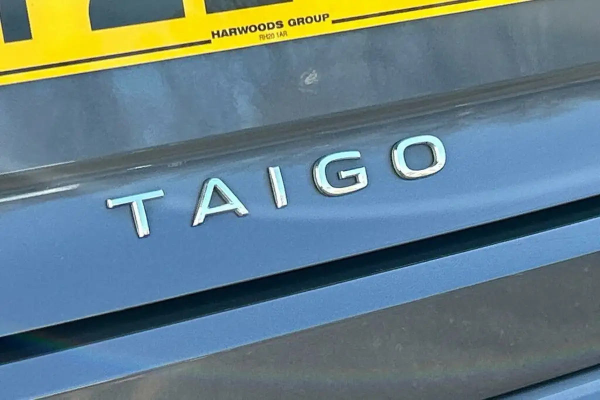 2022-volkswagen-taigo-10-tsi-r-line-dsg-big-34