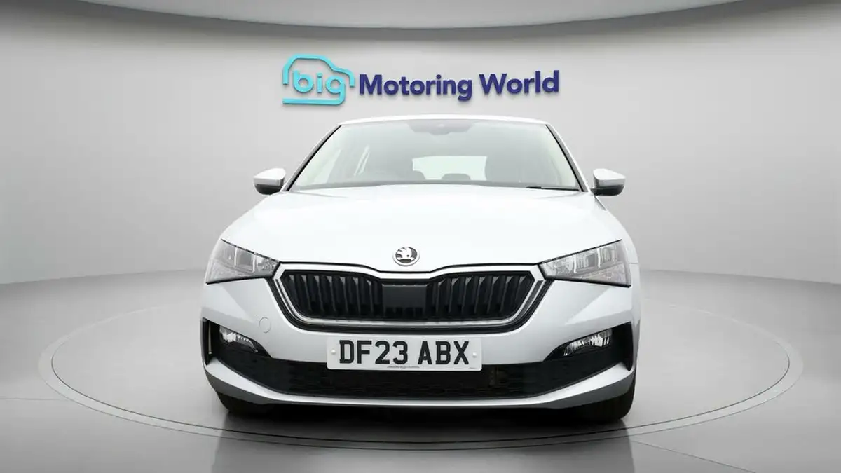 2023-skoda-scala-10-tsi-se-110ps-big-1