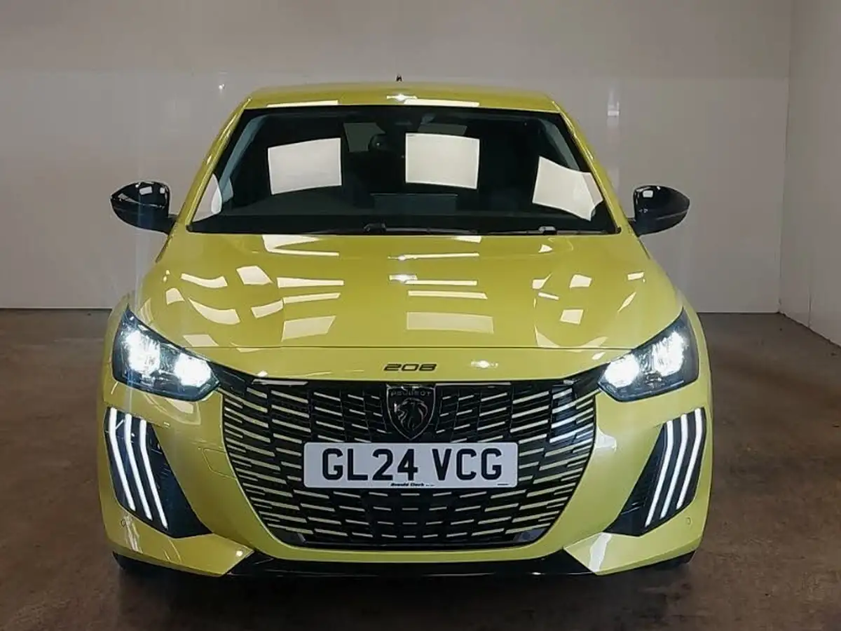 2024-peugeot-208-12-puretech-allure-big-18