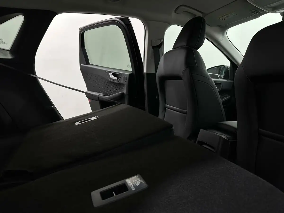 2020-ford-kuga-15-titanium-first-edition-big-46