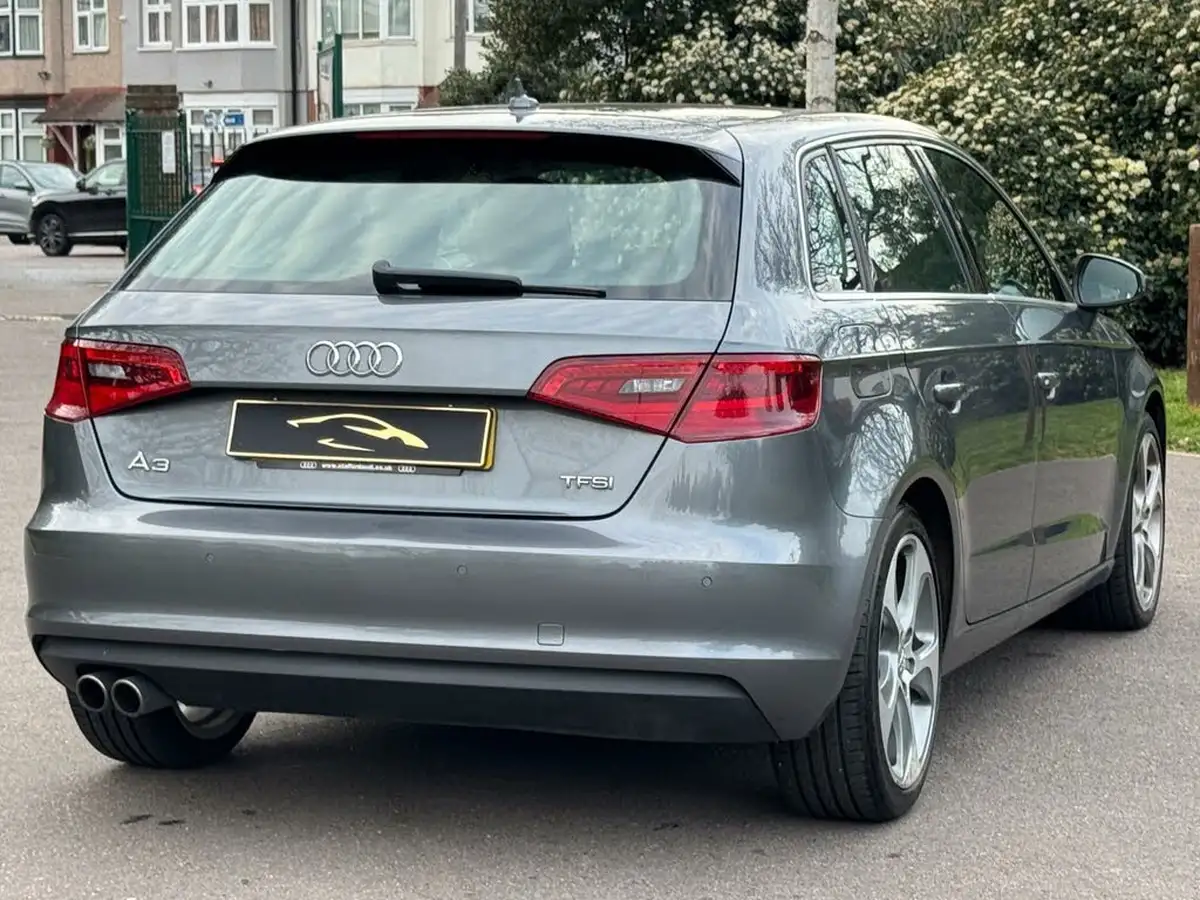 2013-audi-a3-18-tfsi-sportback-5d-1798cc-s-tronic-13my-big-11