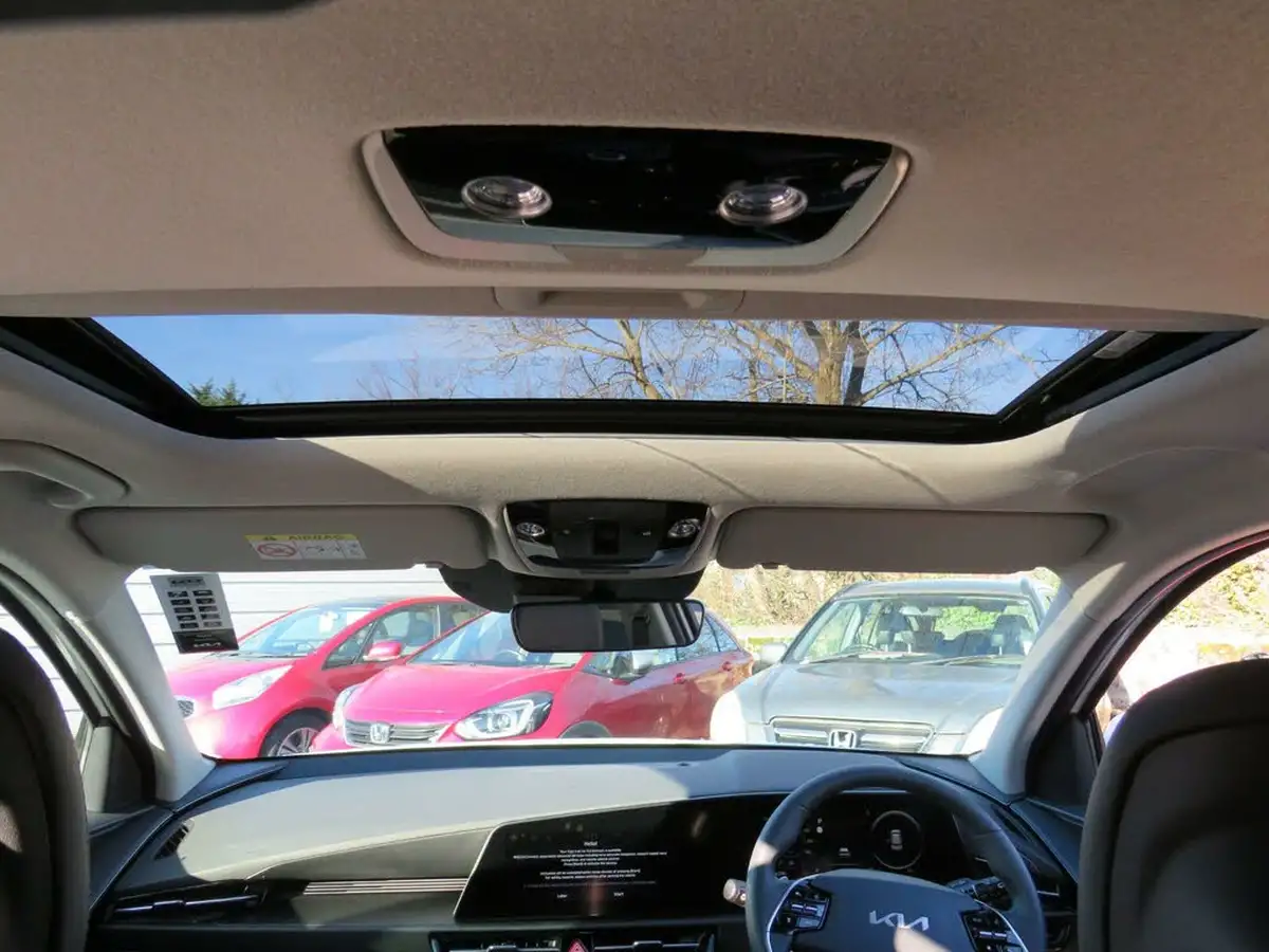 2022-kia-niro-ev-e-4-big-11
