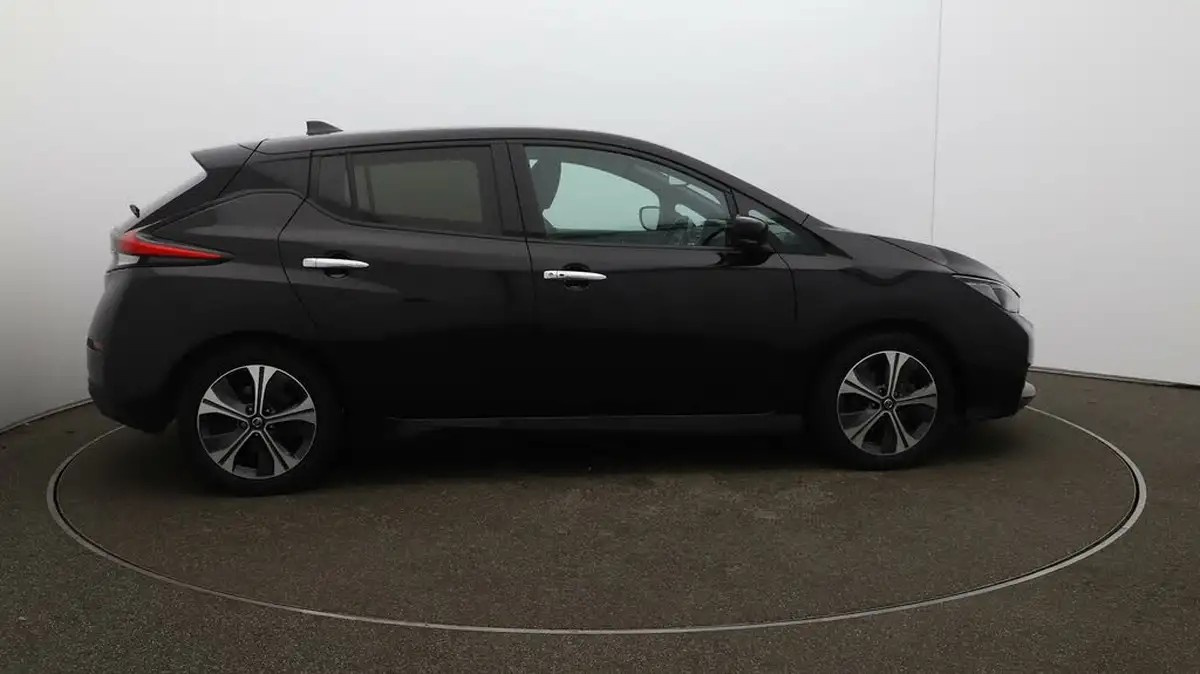 2021-nissan-leaf-e-n-connecta-big-41