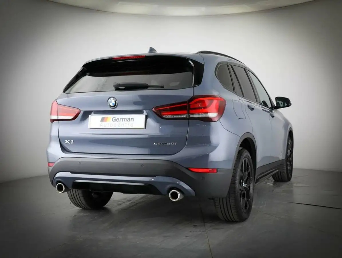 2022-bmw-x1-20-sdrive20i-xline-big-17
