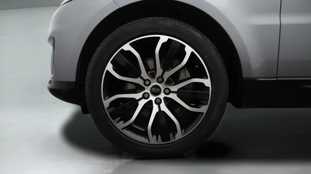 2021-land-rover-range-rover-sport-30-d300-hse-silver-big-18