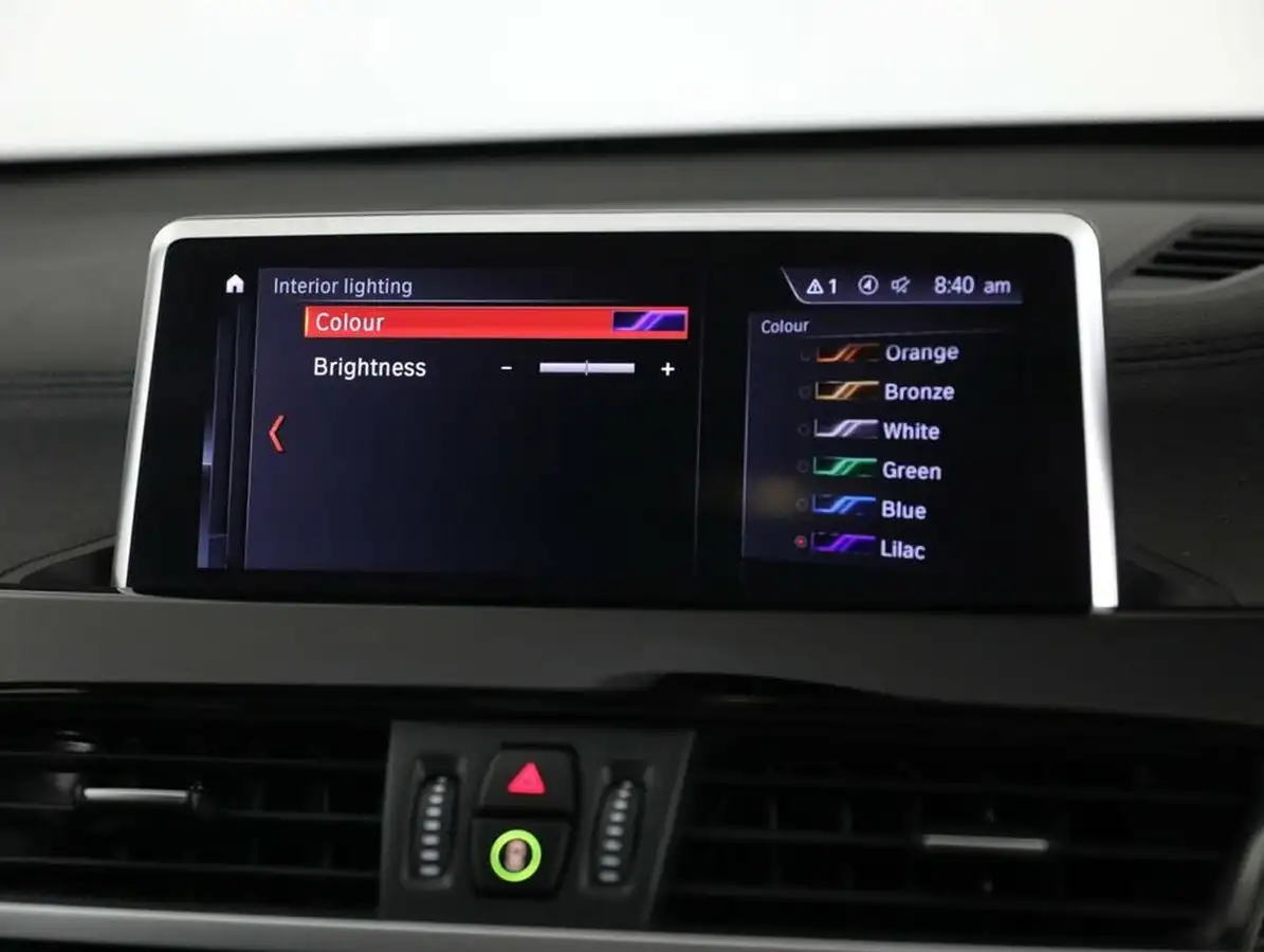 2022-bmw-x1-20-sdrive20i-xline-big-32