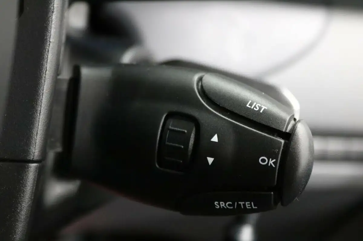 2021-peugeot-expert-e-professional-standard-75kwh-panel-big-36