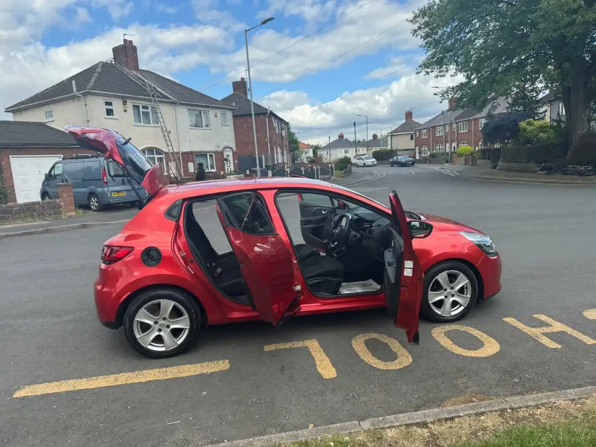 2015-renault-clio-15td-dynamique-medianavss-big-12