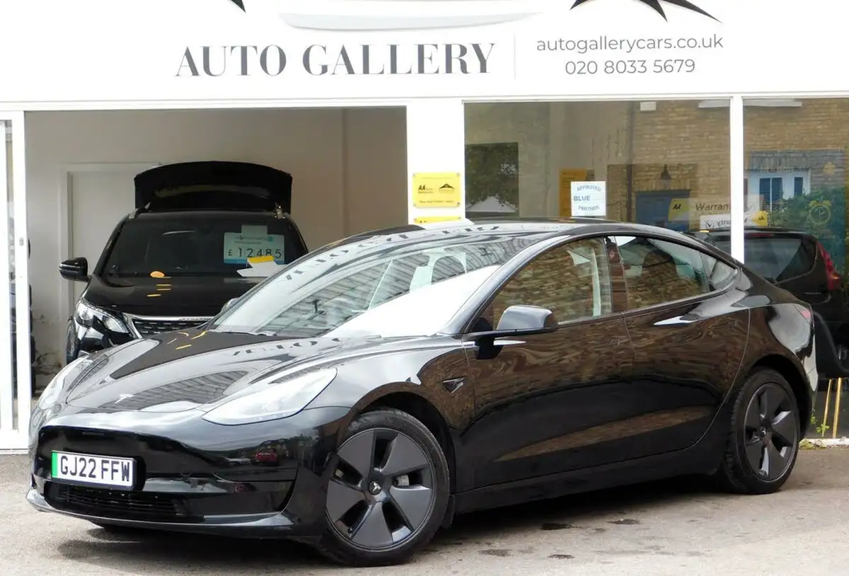 2021-tesla-model-3-e-standard-plus-big-8