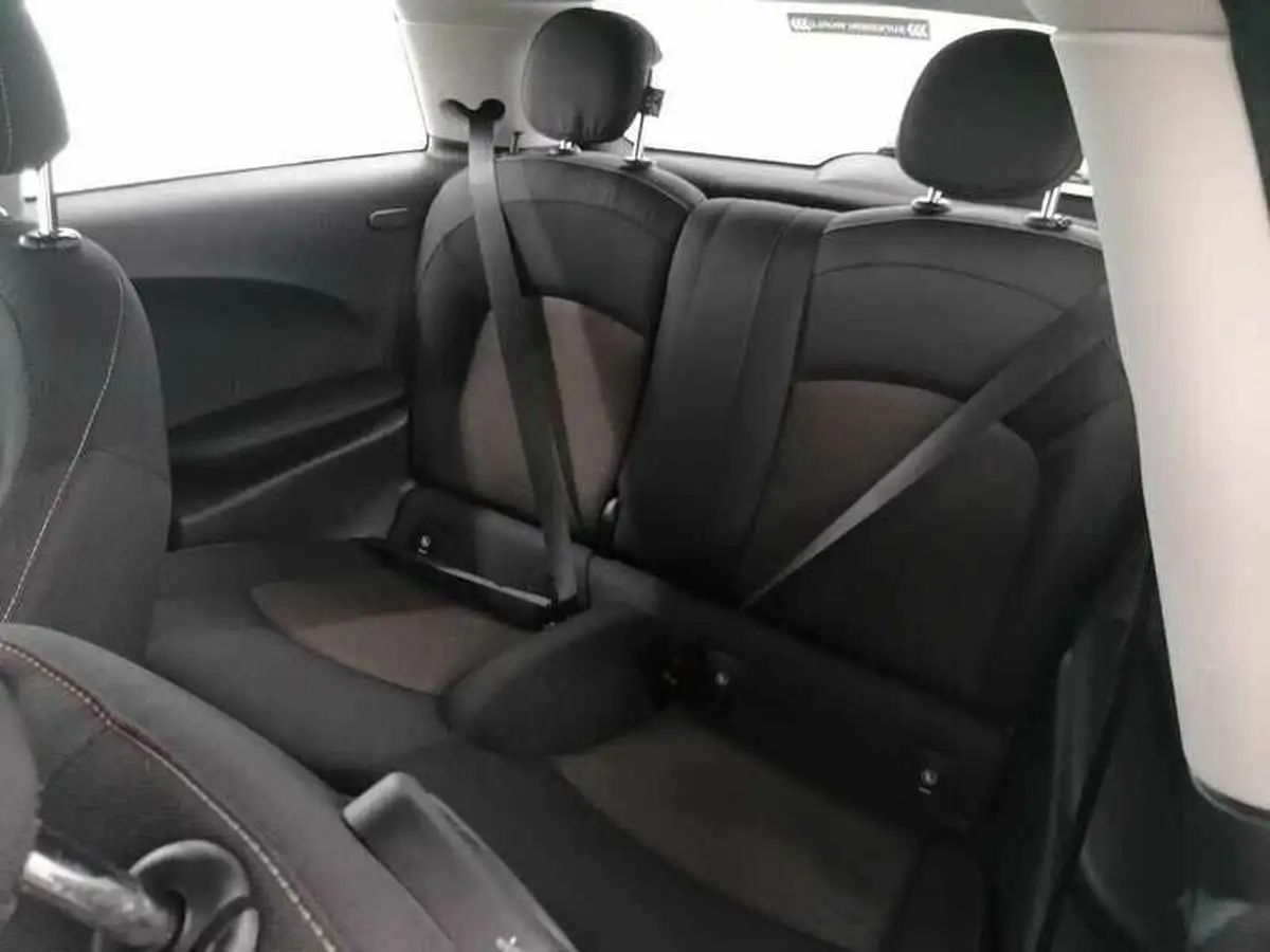 2019-mini-cooper-15-cooper-classic-hatchback-3d-big-19