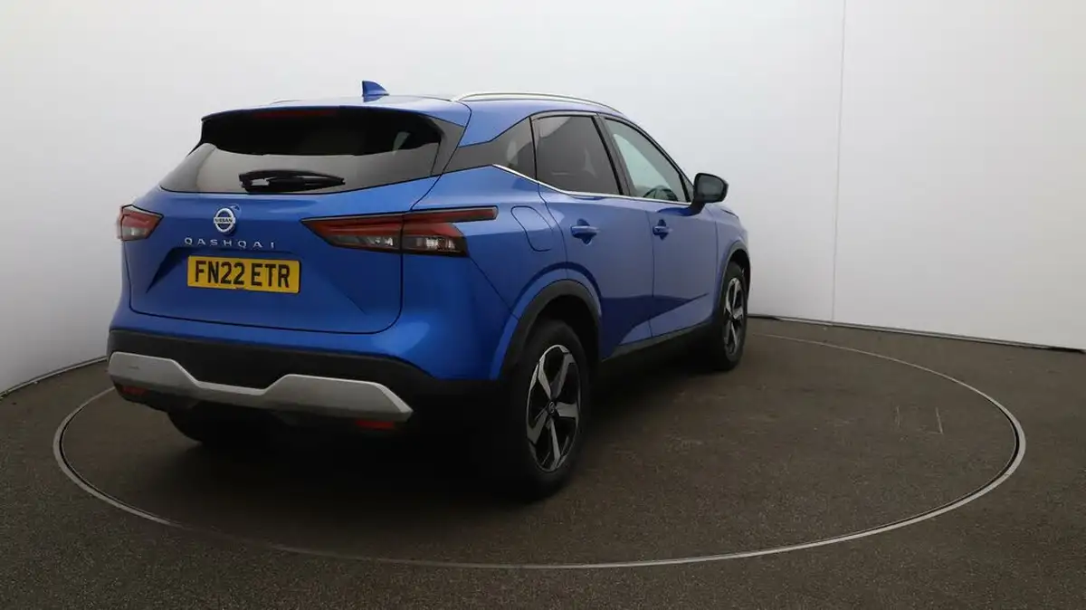 2022-nissan-qashqai-13-dig-t-n-connecta-140ps-big-45